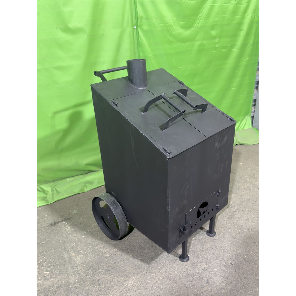 Бочка-печь для сжигания мусора 200 л с двумя дверьми (сталь 3 мм) Бочка-печь для сжигания мусора 200 л с двумя дверьми (сталь 3 мм)